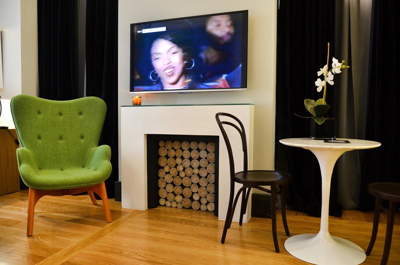 Browns-Central-Hotel-General-view-24