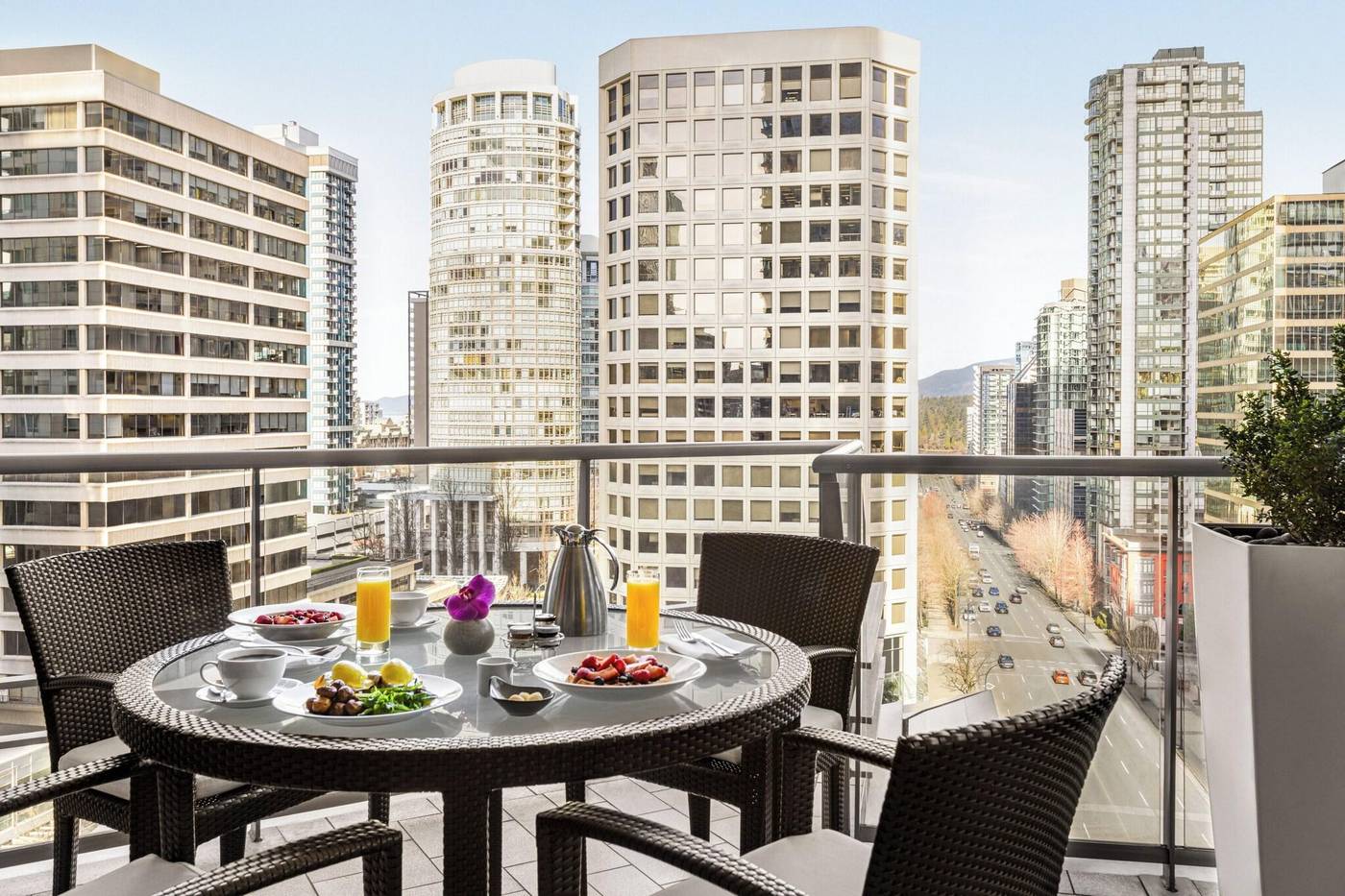 Shangri-La-Vancouver-Room-61