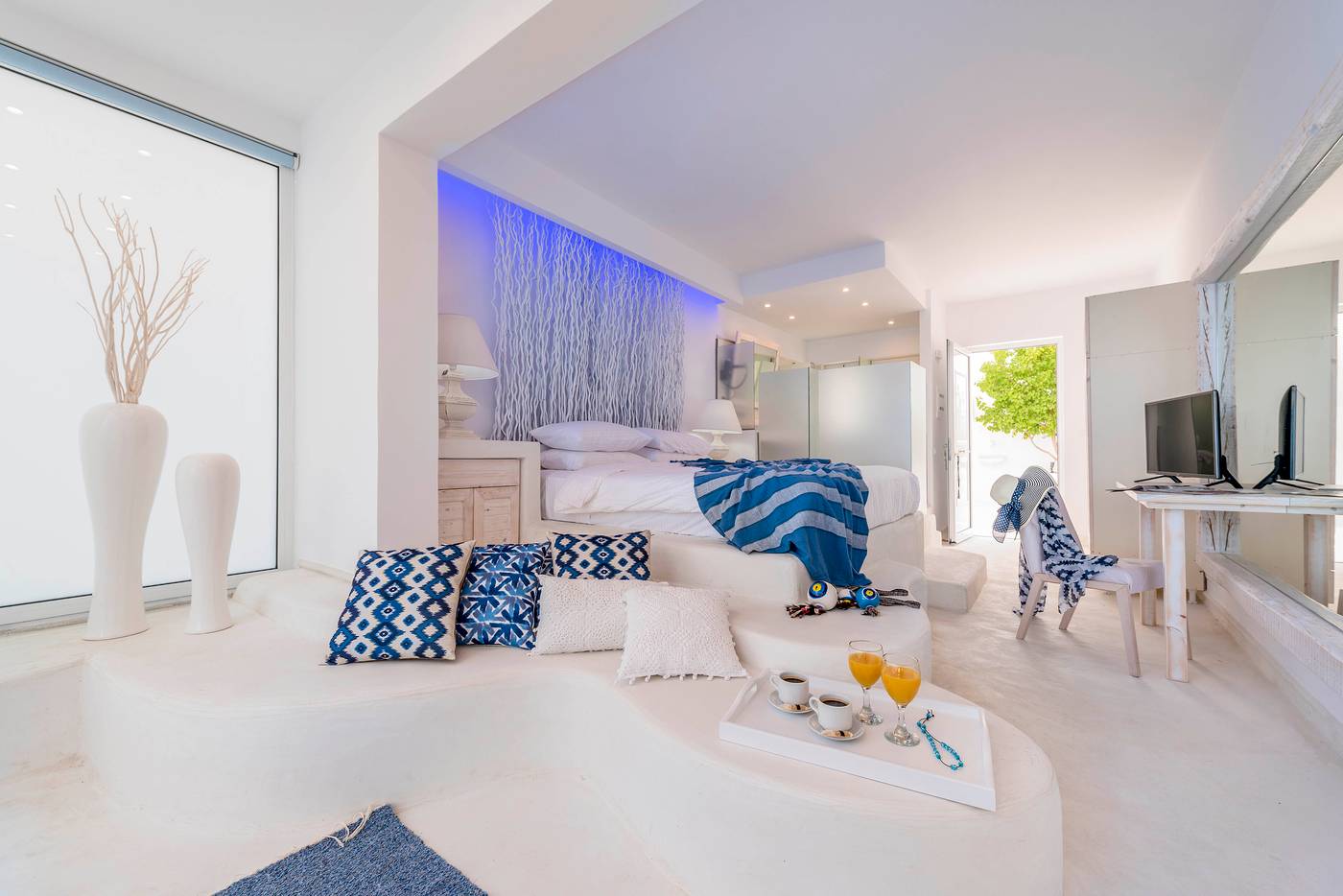 Kouros-Home---Adults-Only--16---Room-20