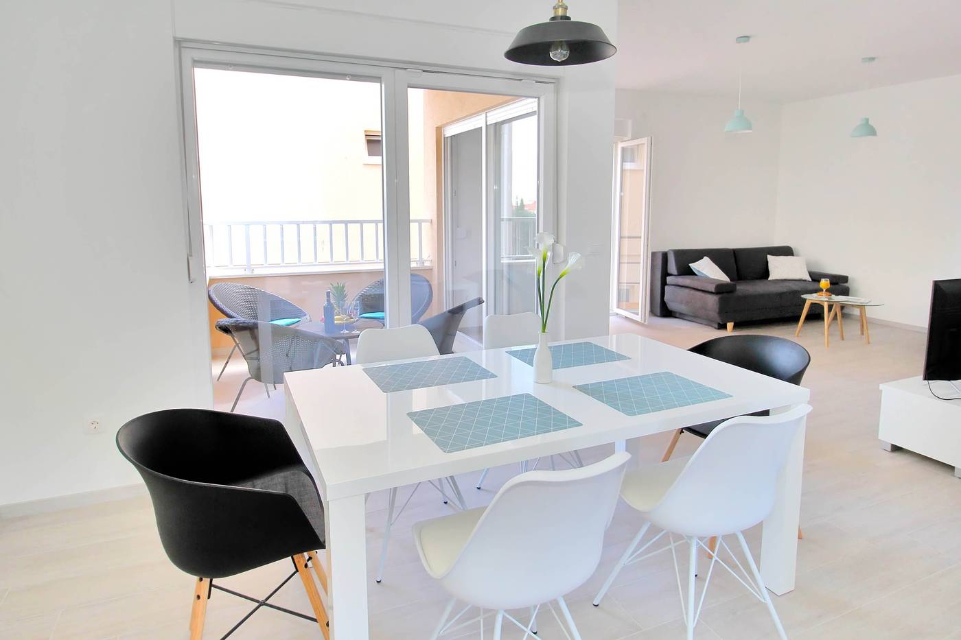 Bacan-Family-Apartments-Room-29