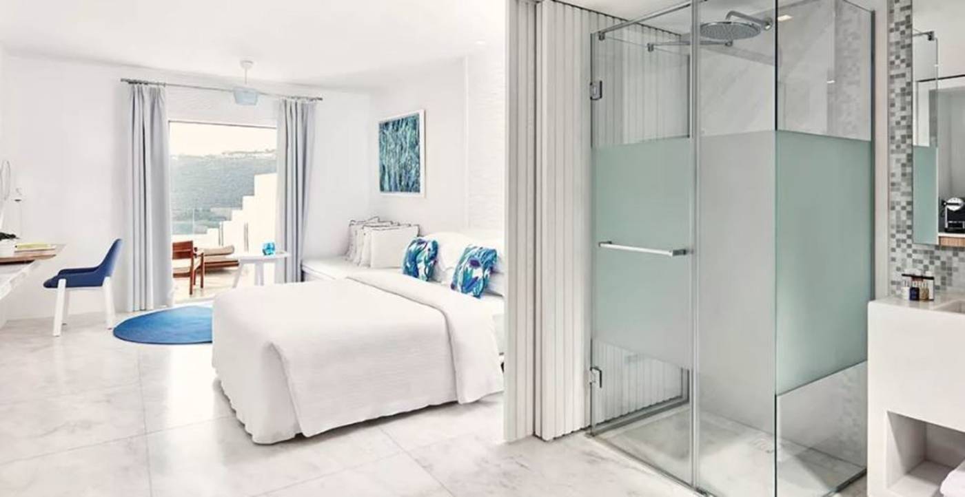 Myconian-Ambassador-Hotel-Relais---Chateaux-Hotel-Room-29