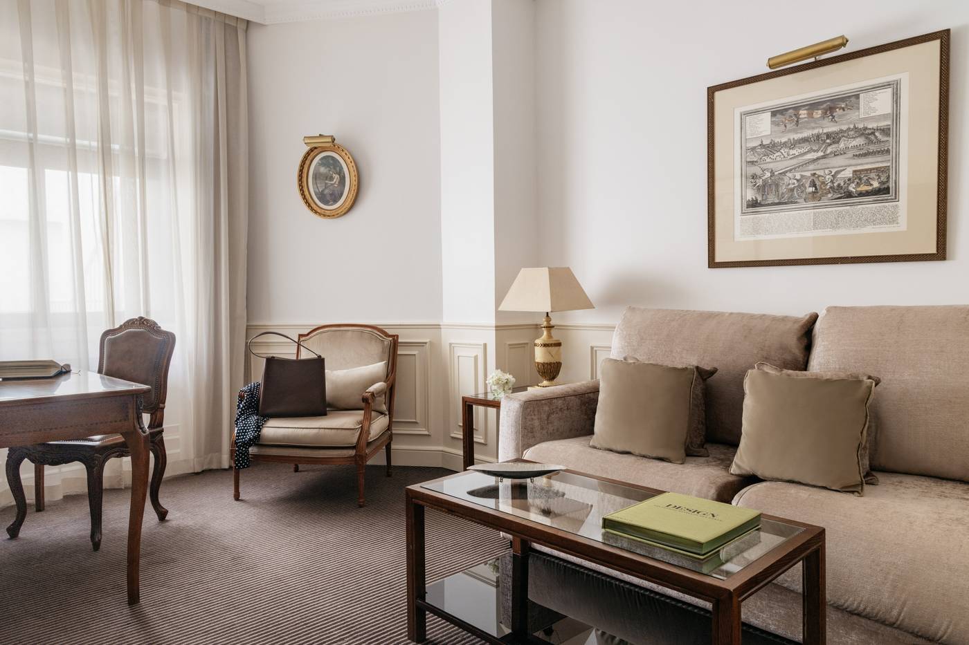 F-nix-Gran-Melia-Room-37