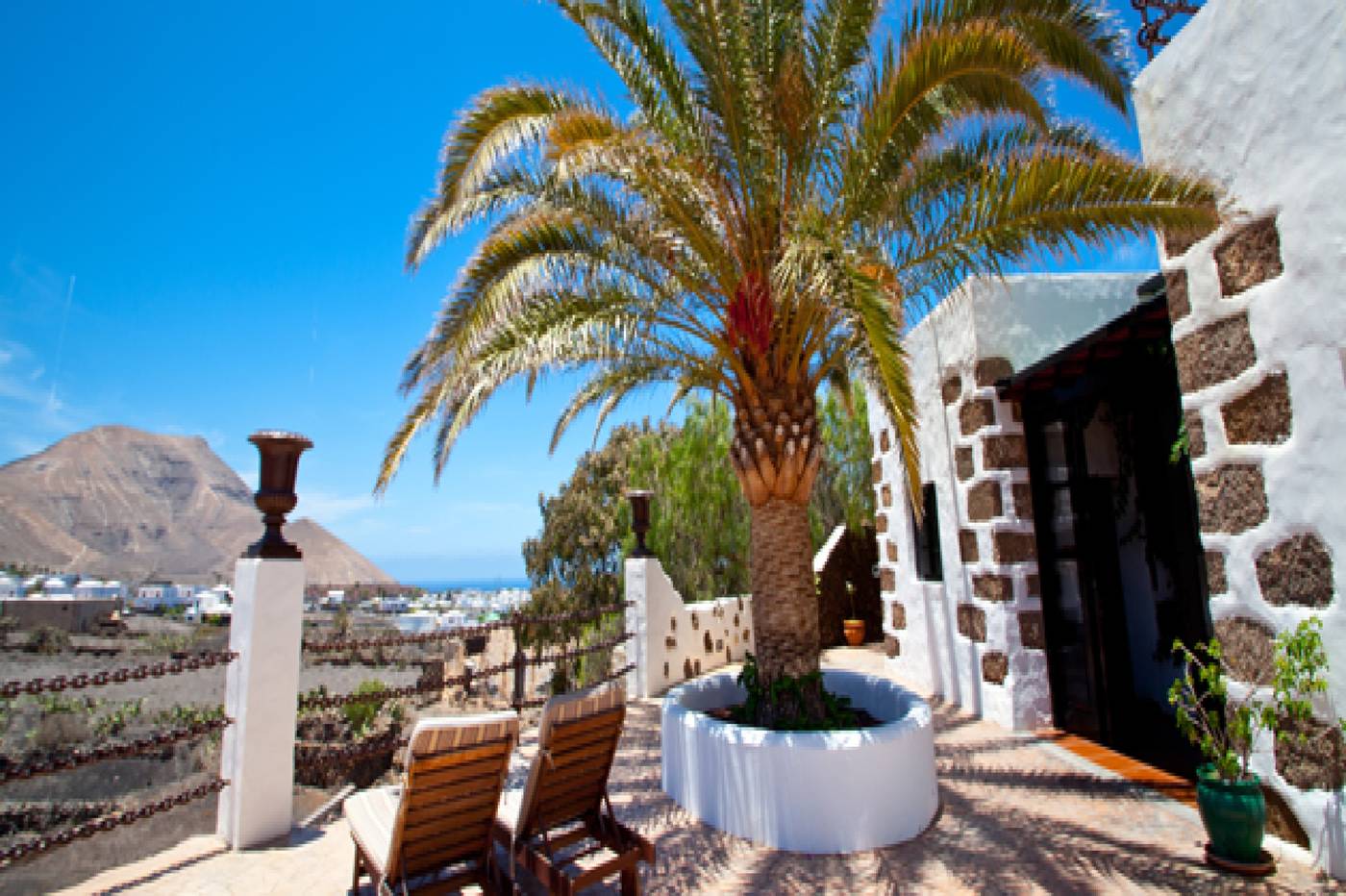 Casa-de-Hilario-Terrace-4