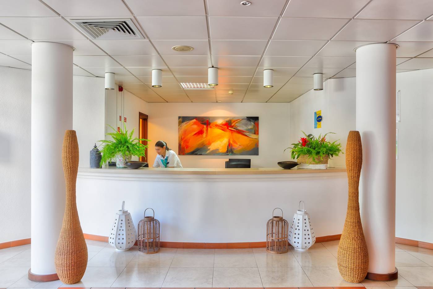 Torre-Praia-Lobby-13