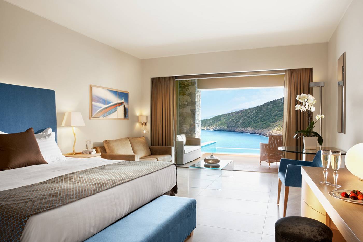 Daios-Cove-Resort---Luxury-Villas-Room-28