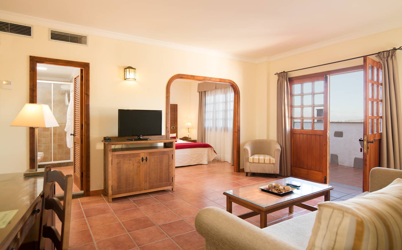 Melva-suite-hotel-Room-20