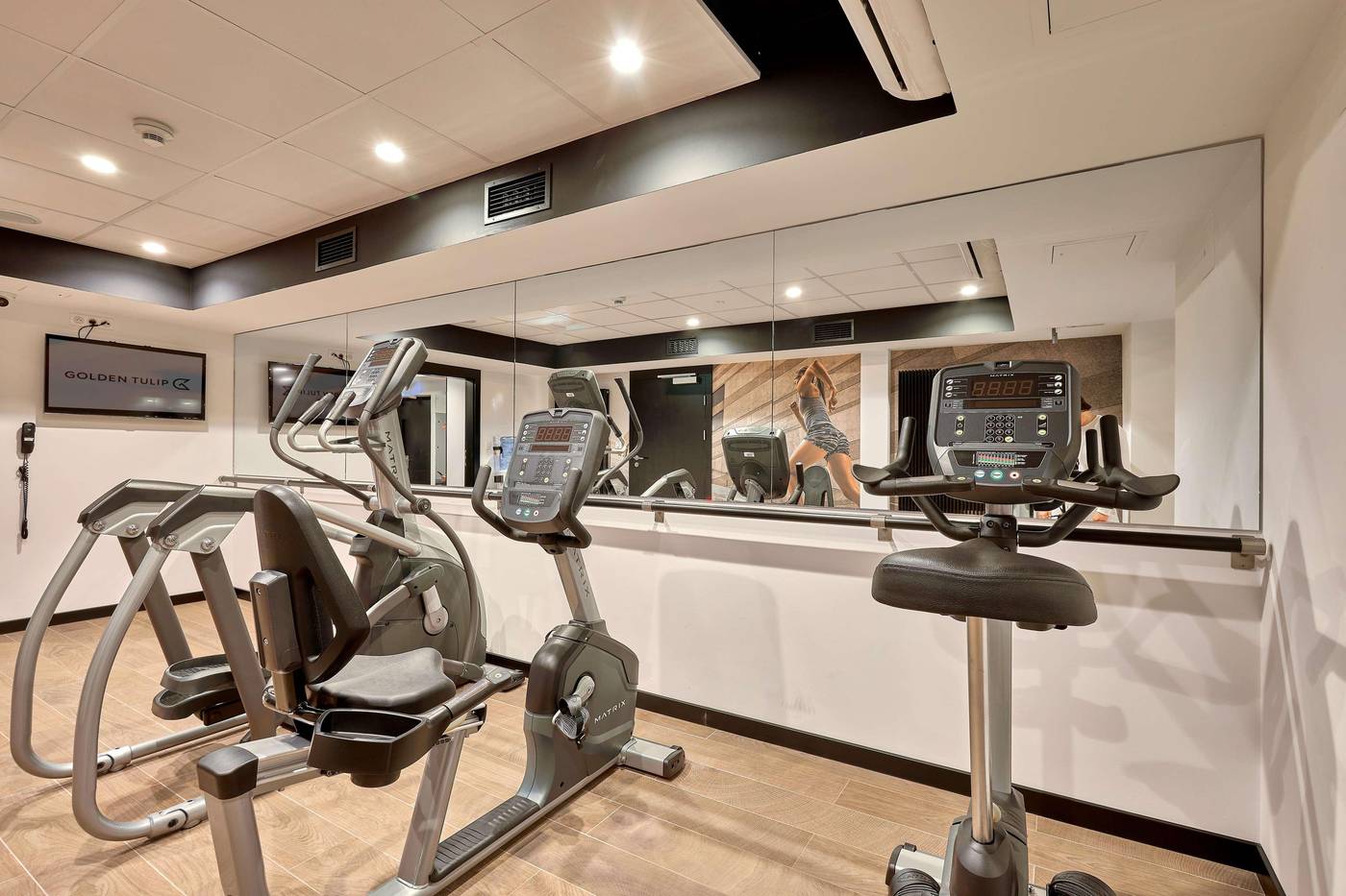 Golden-Tulip-Warsaw-Center-Sports-and-Entertainment-64