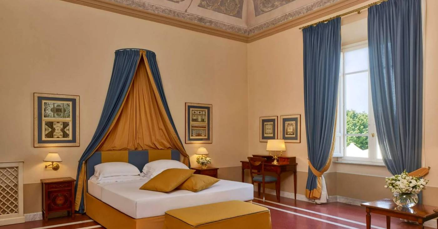 Bagni-di-Pisa-Palace-and-Thermal-Spa-Room-12