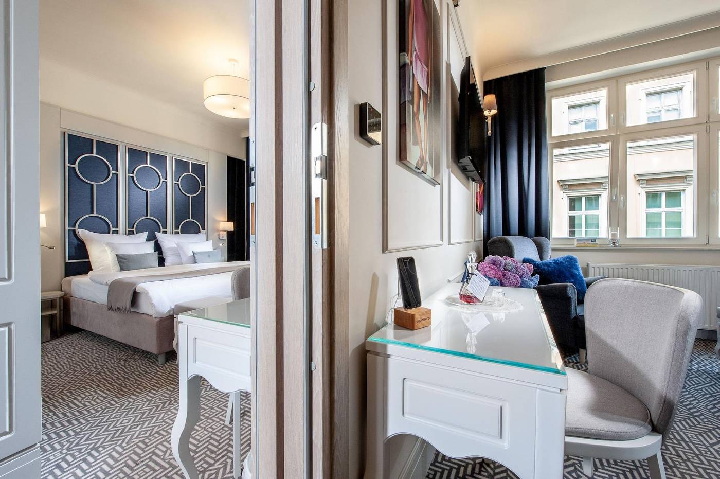 Amber-Design-Residence-Room-23