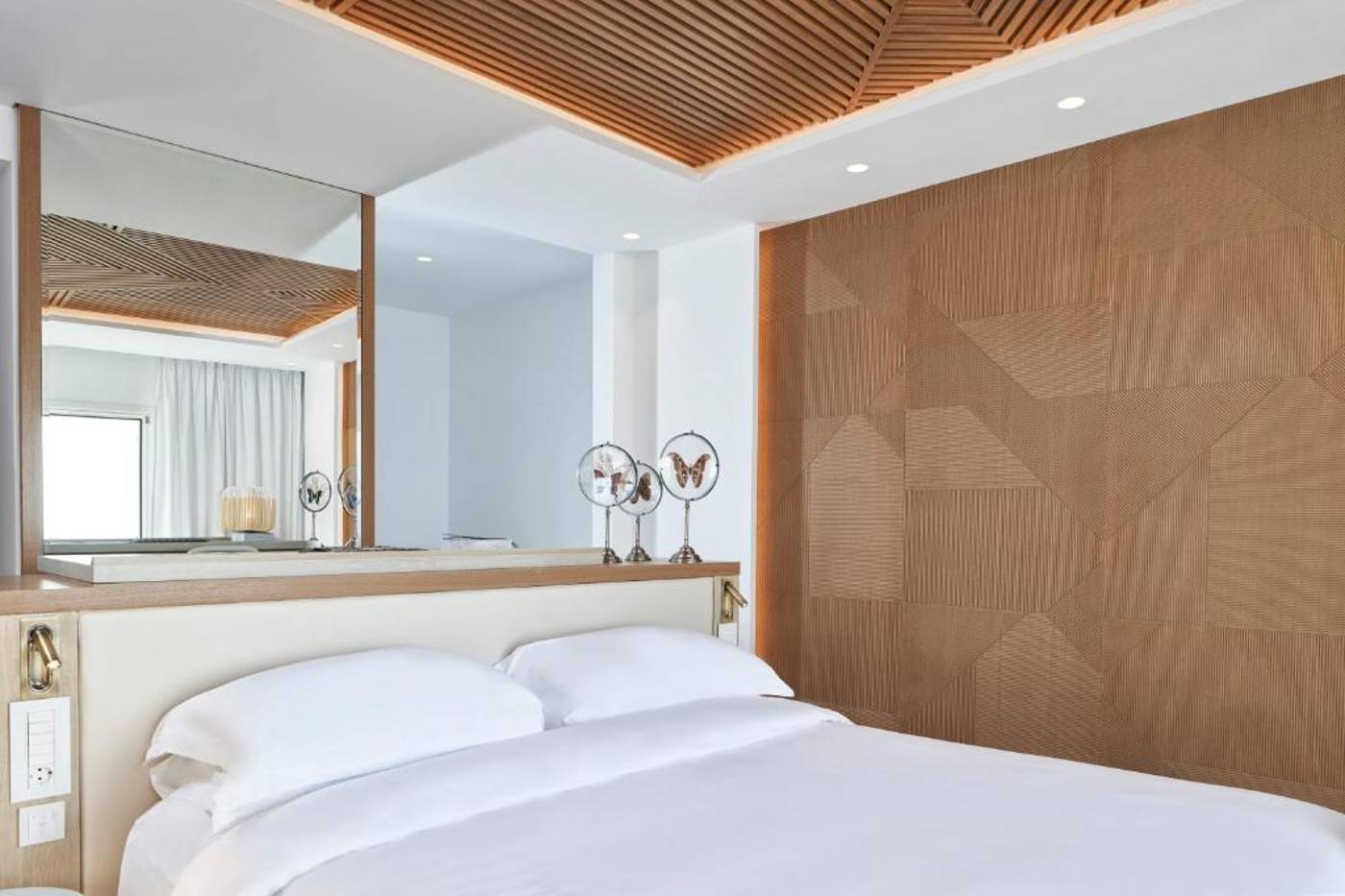 Myconian-Korali-Relais---Chateaux-Room-37