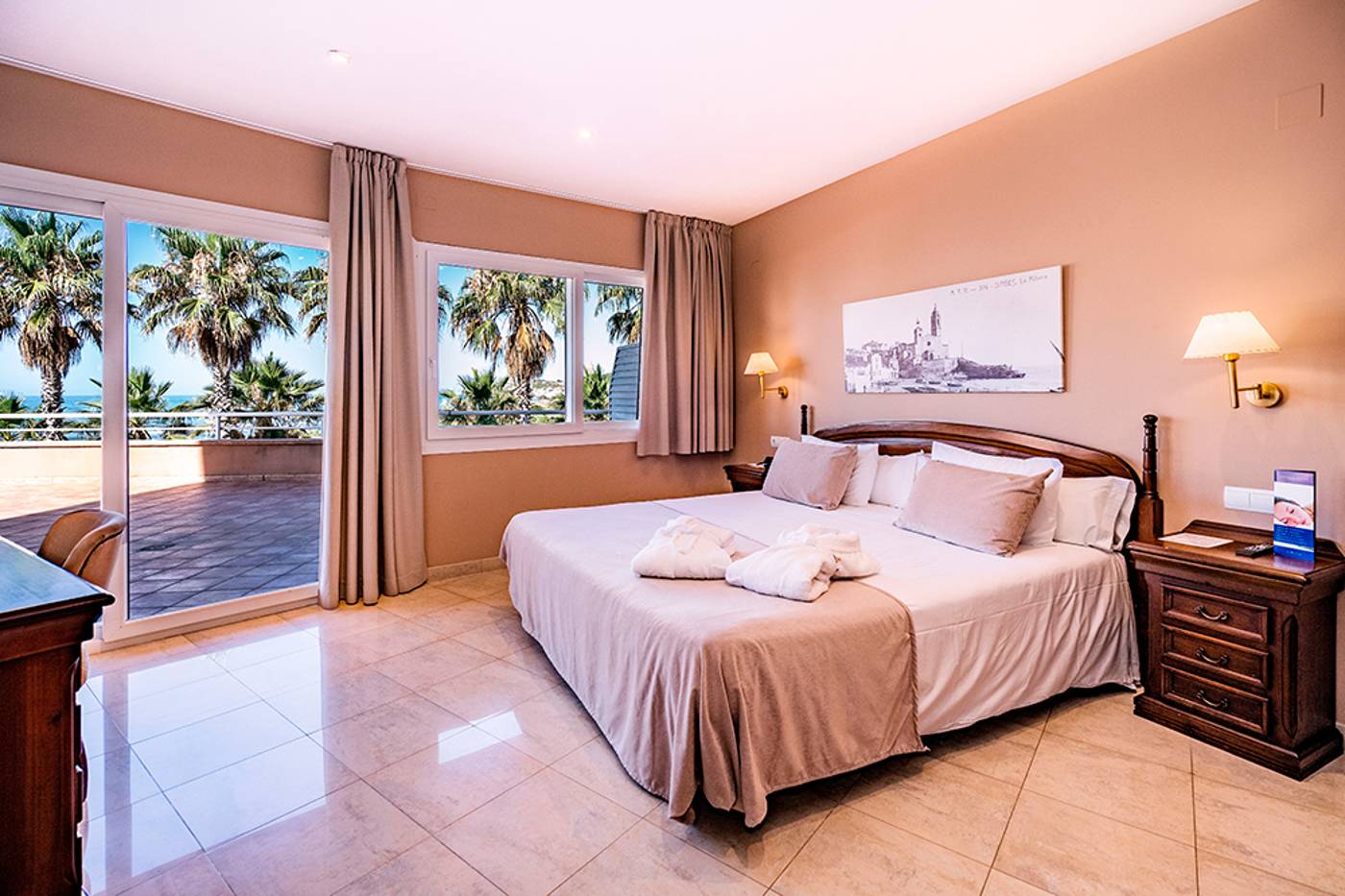 Sunway-Playa-Golf-Sitges-Room-13