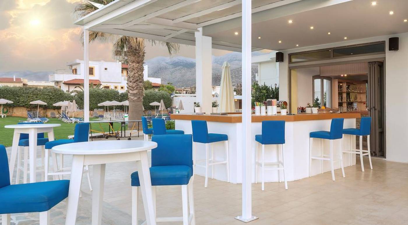 Neon-Beach-Hotel-General-view-14