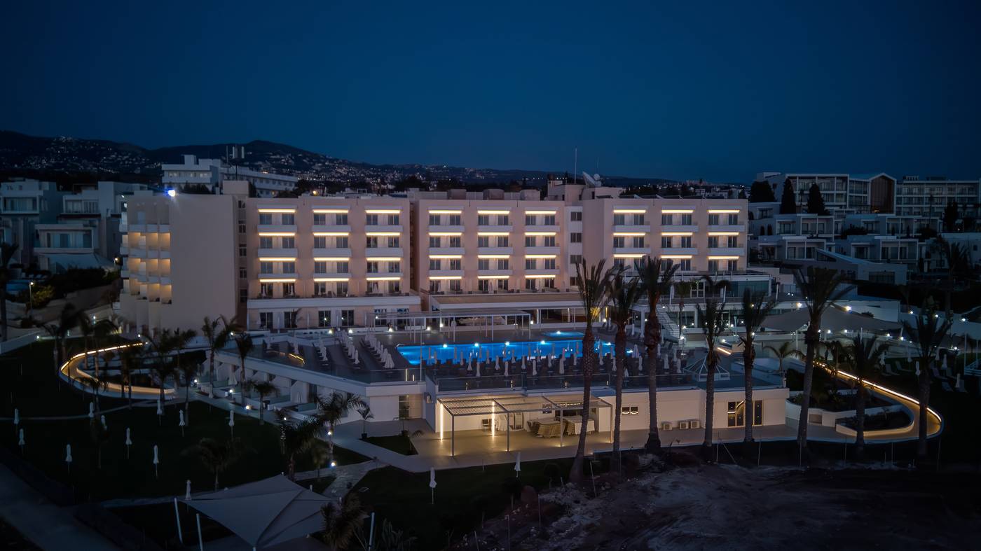 Queens-Bay-Hotel-General-view-18