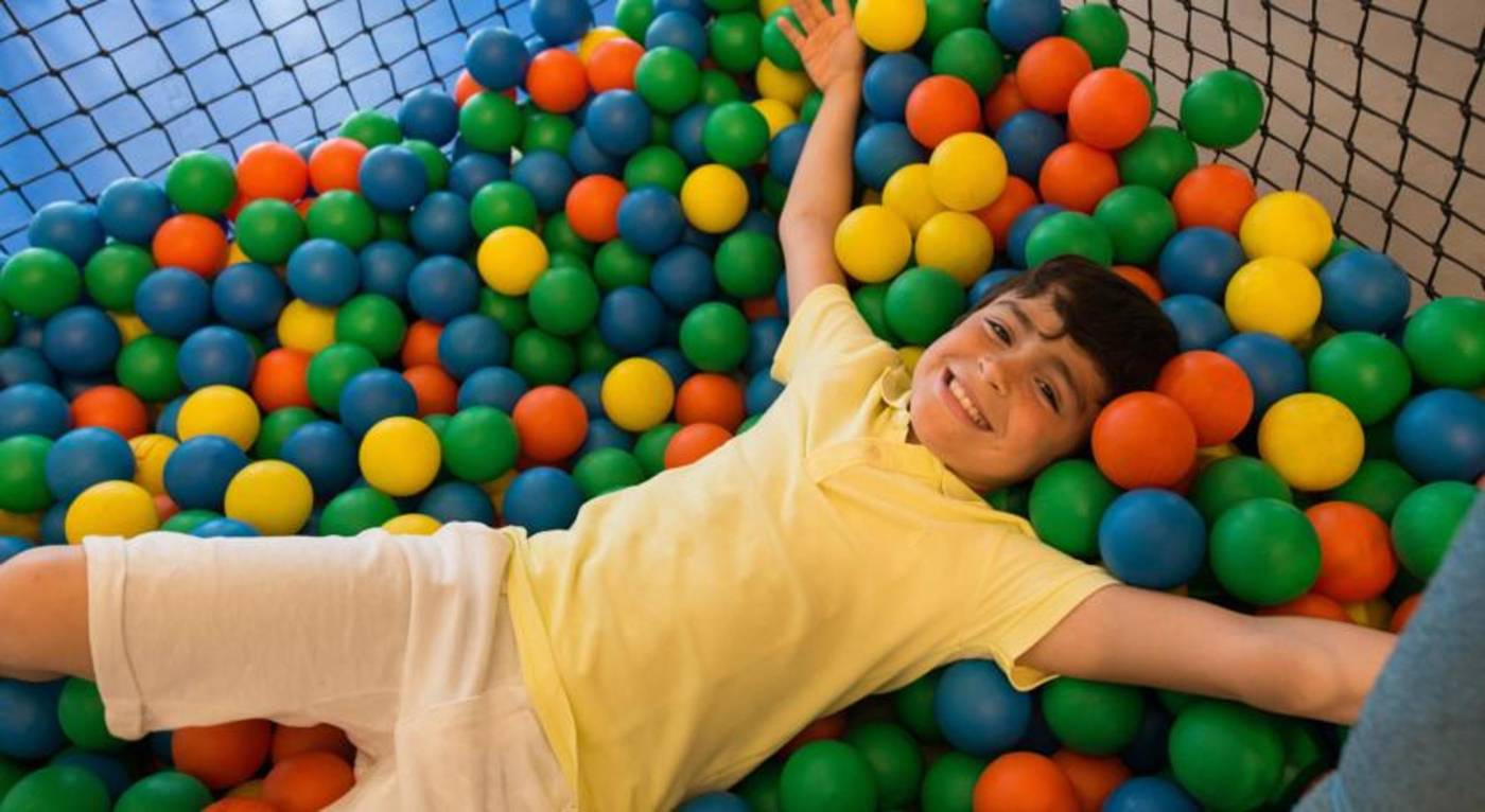 Puerto-Antilla-Grand-Hotel-Sports-and-Entertainment-31