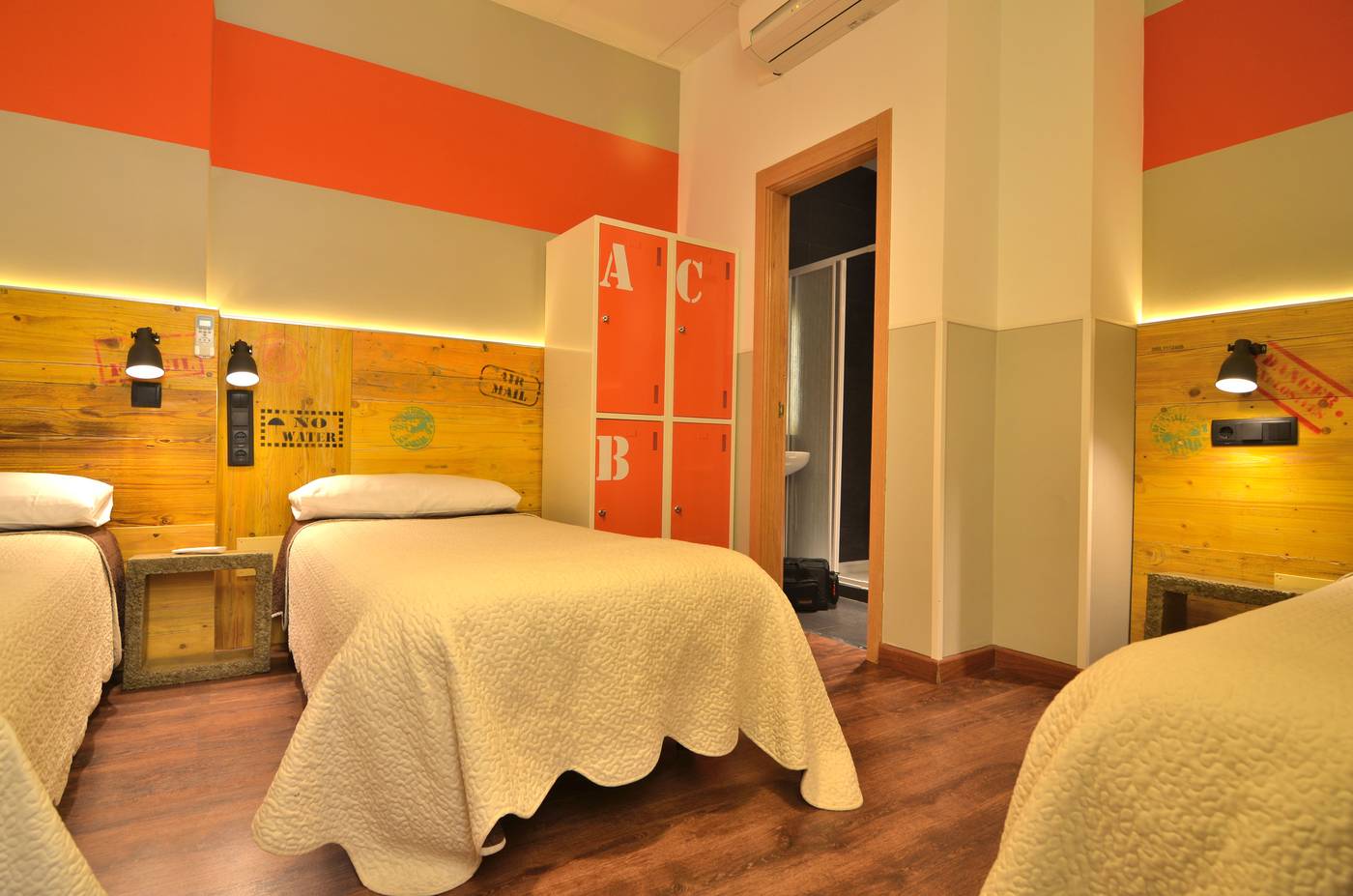 Far-Home-Atocha-Room-14