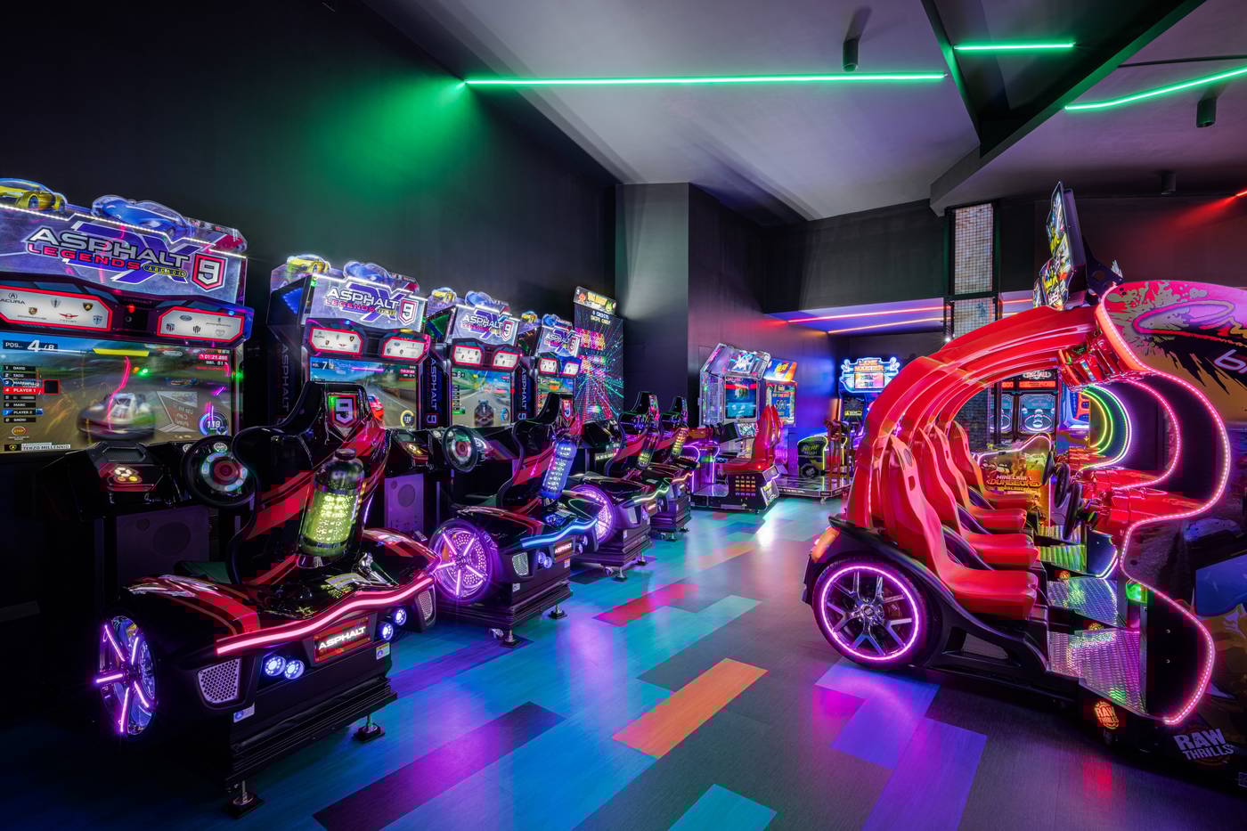 Horseshoe-Las-Vegas-Sports-and-Entertainment-43