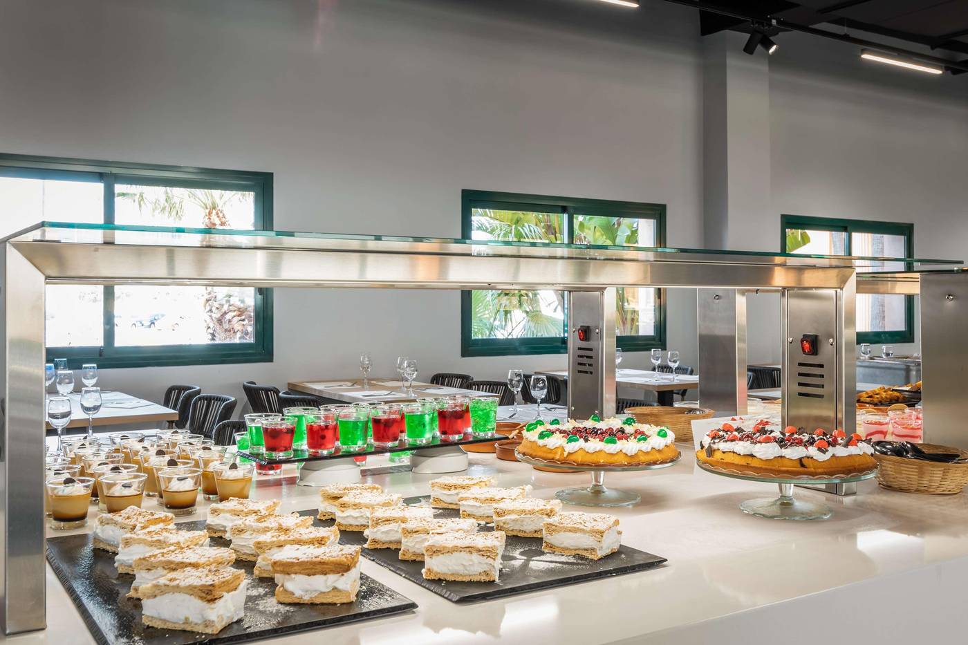 Alegria-Colonial-Mar-Restaurant-56