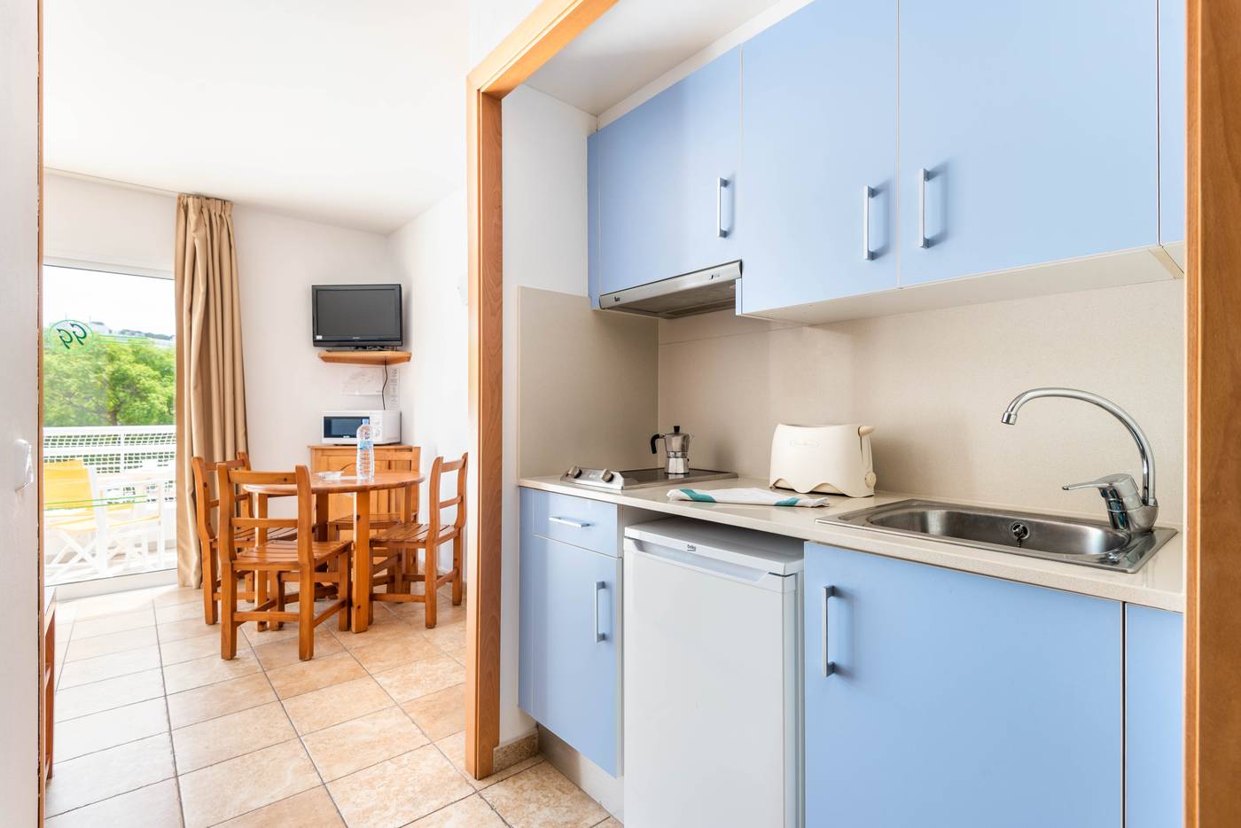 Galdana-Gardens-Apartments-Room-24