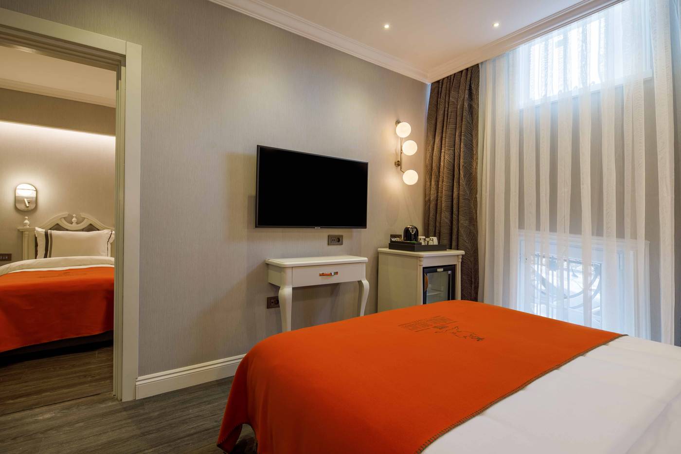 Amiral-Palace-Room-44