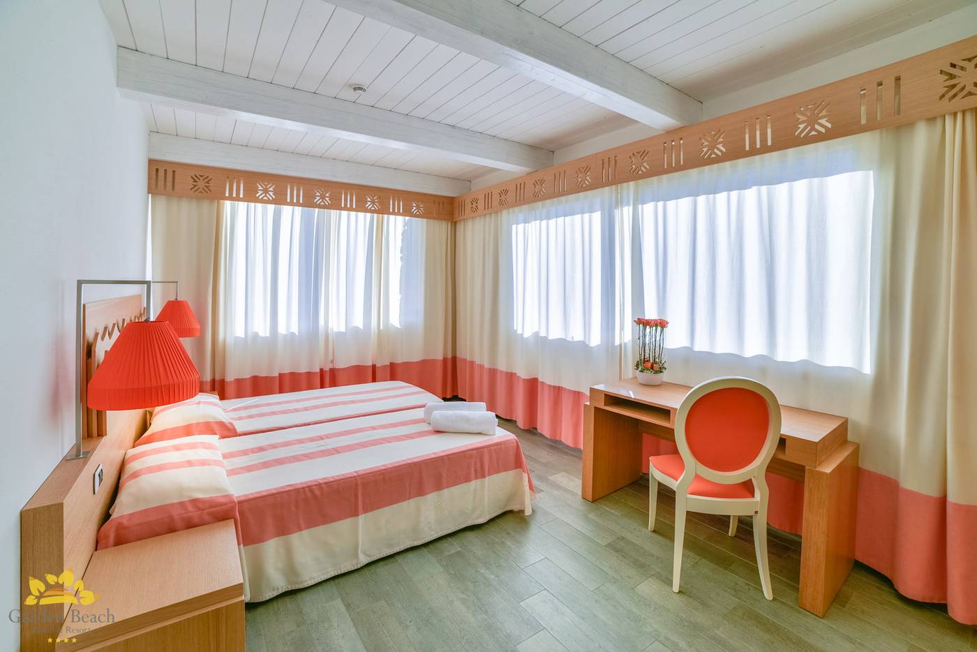 Garden-Beach-Room-26