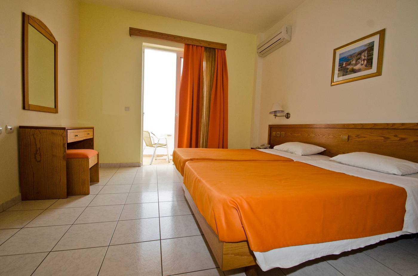 Stella--Hotel-Room-17