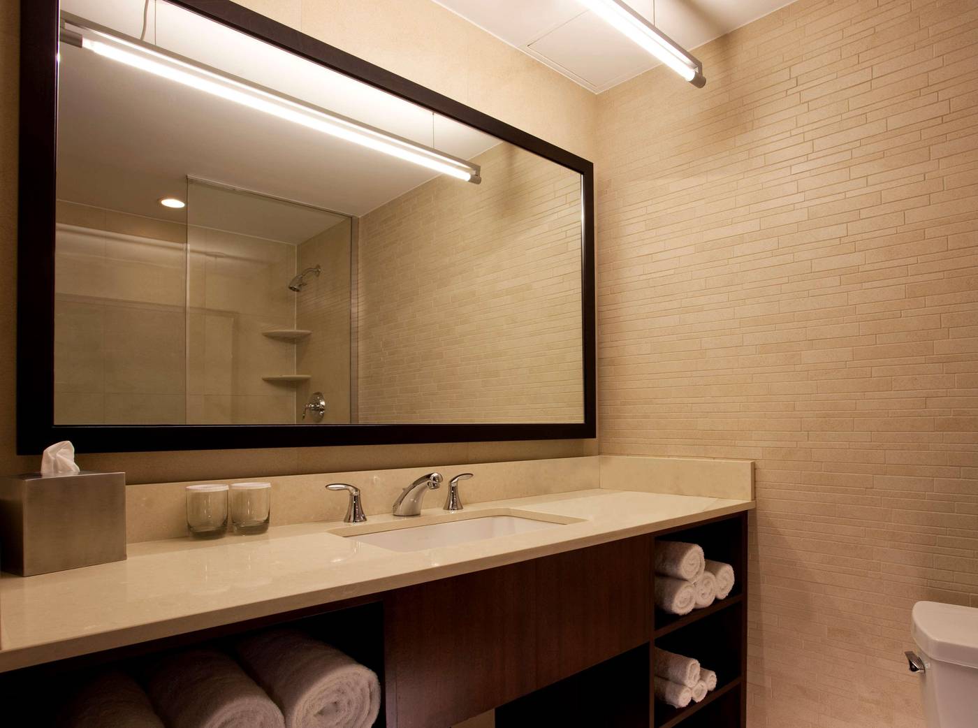 Hilton-New-York-Fashion-District-Room-25