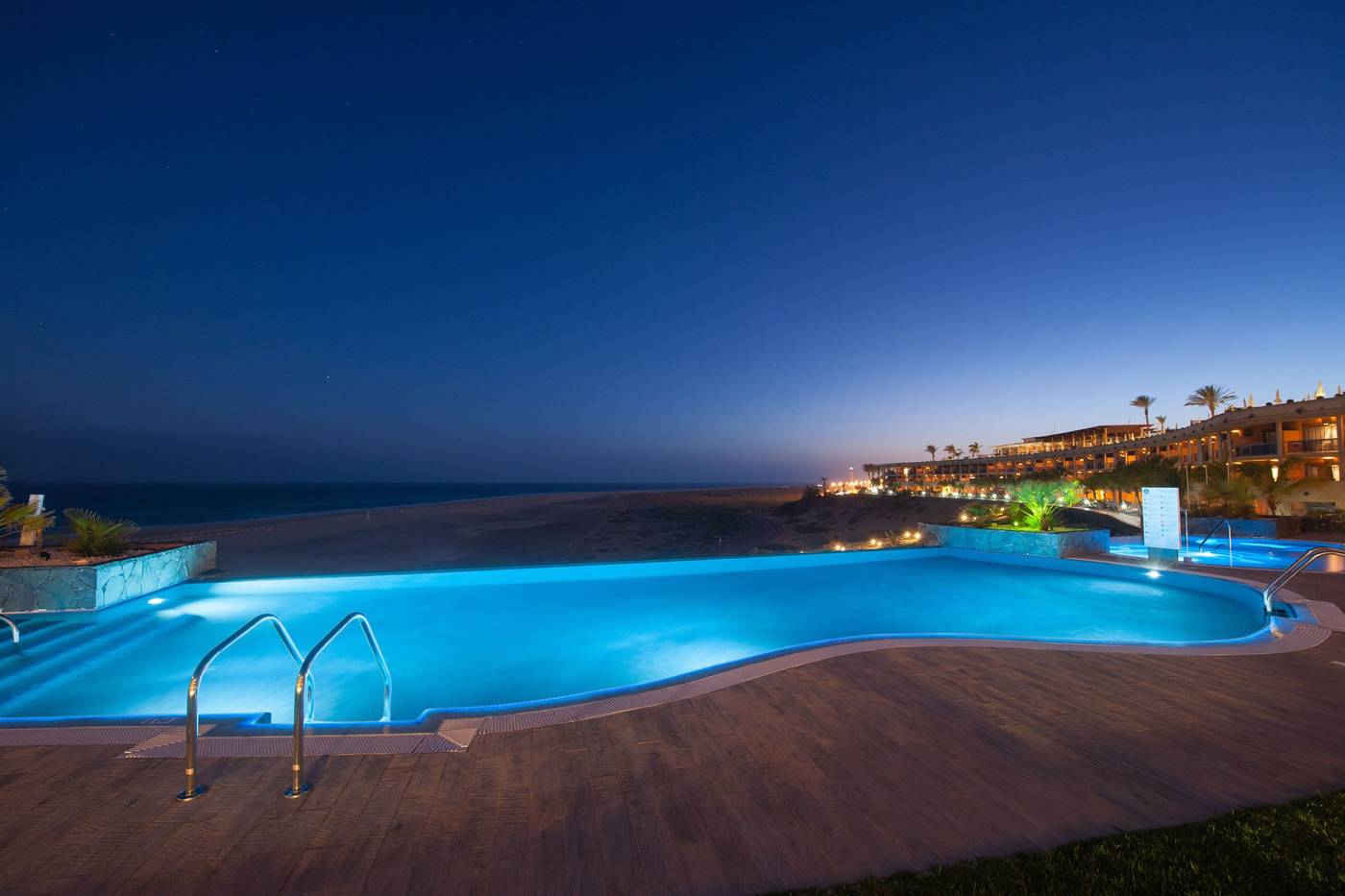 IBEROSTAR-Playa-Gaviotas-Pool-9