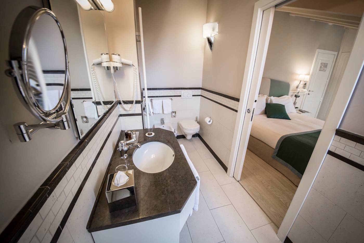 Victoria-Italy-TRIESTE-Room-10