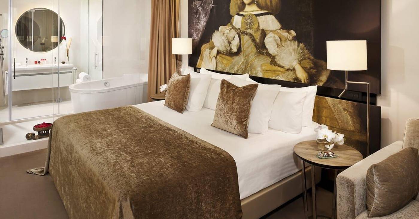 Gran-Melia-Palacio-de-los-Duques-Room-47