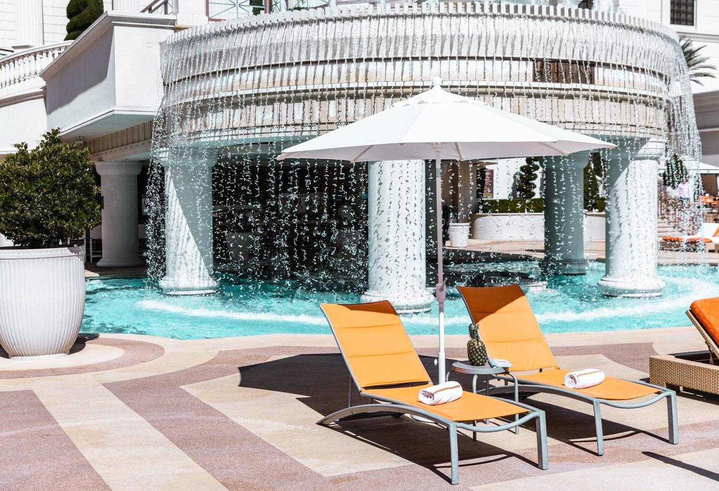 Caesars-Palace-Pool-122