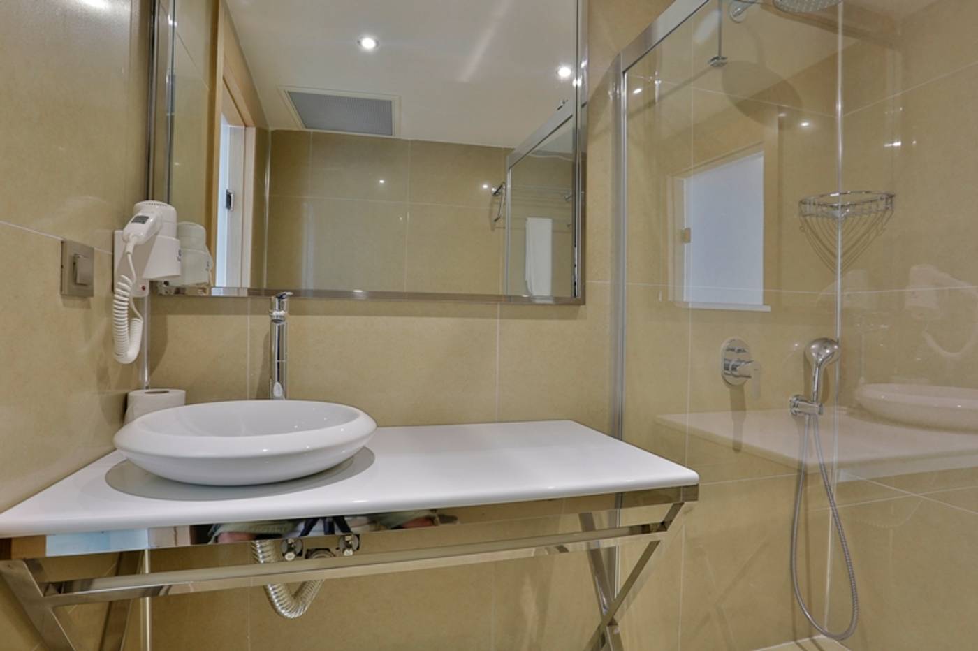 Jdw-Design-Hotel-Room-24