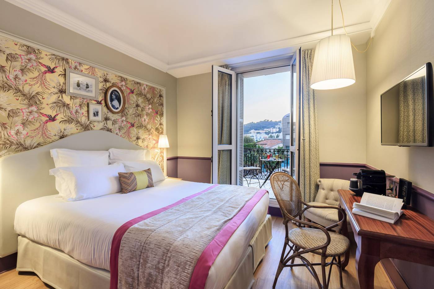 Villa-Otero-by-HappyCulture-Room-15