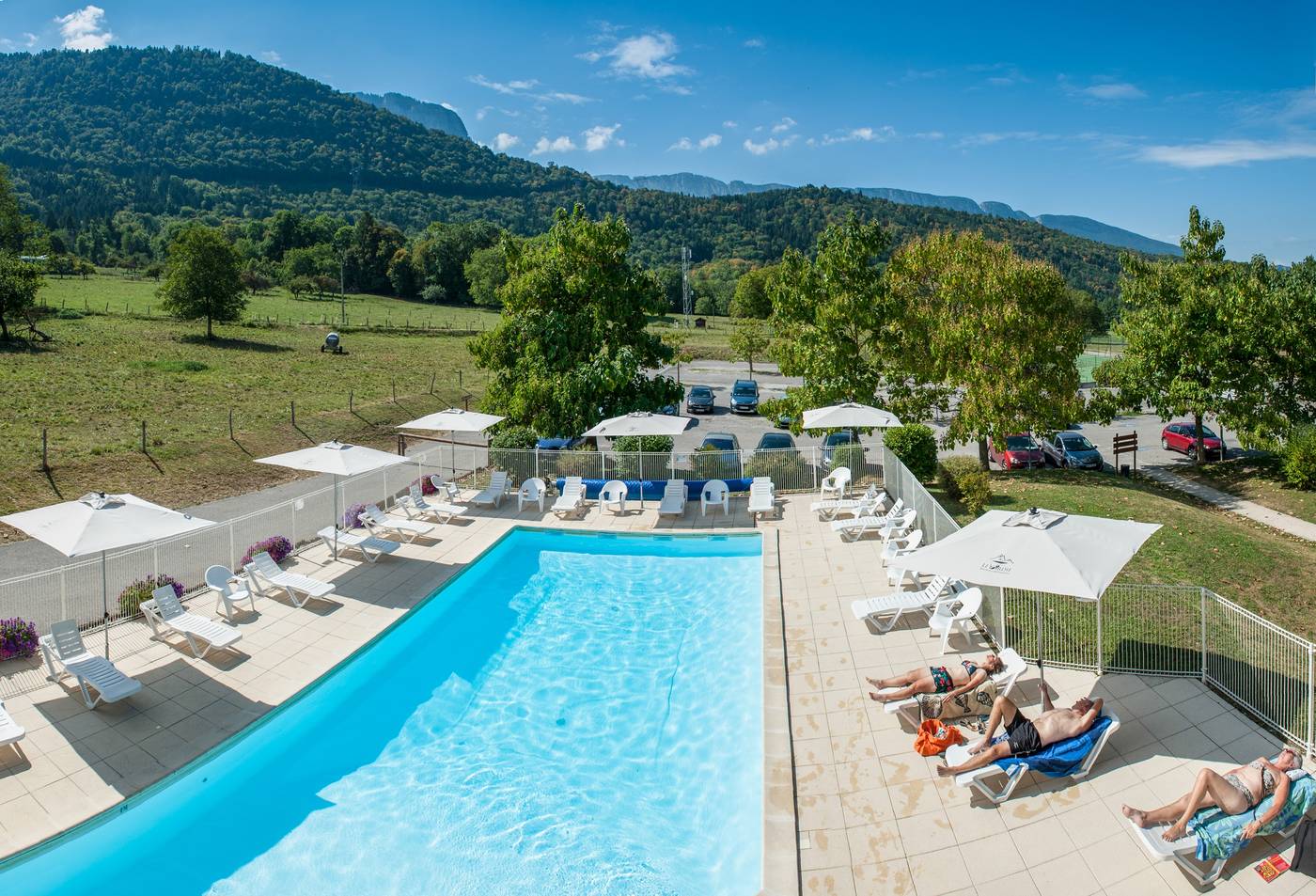 Résidence le Birdie - Vacanceole-France-GIEZ-Pool-5