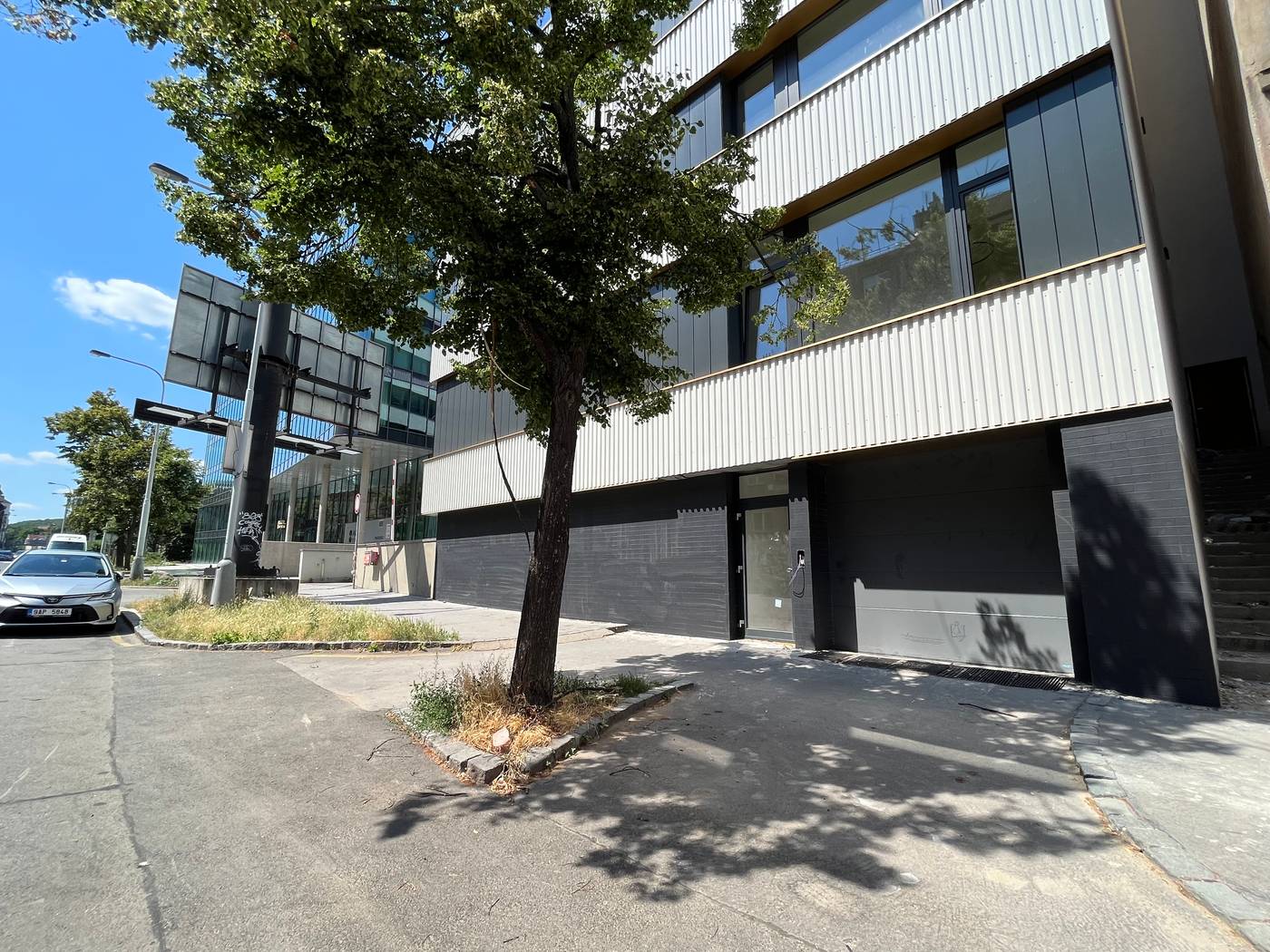 Post-120-Suites-General-view-13