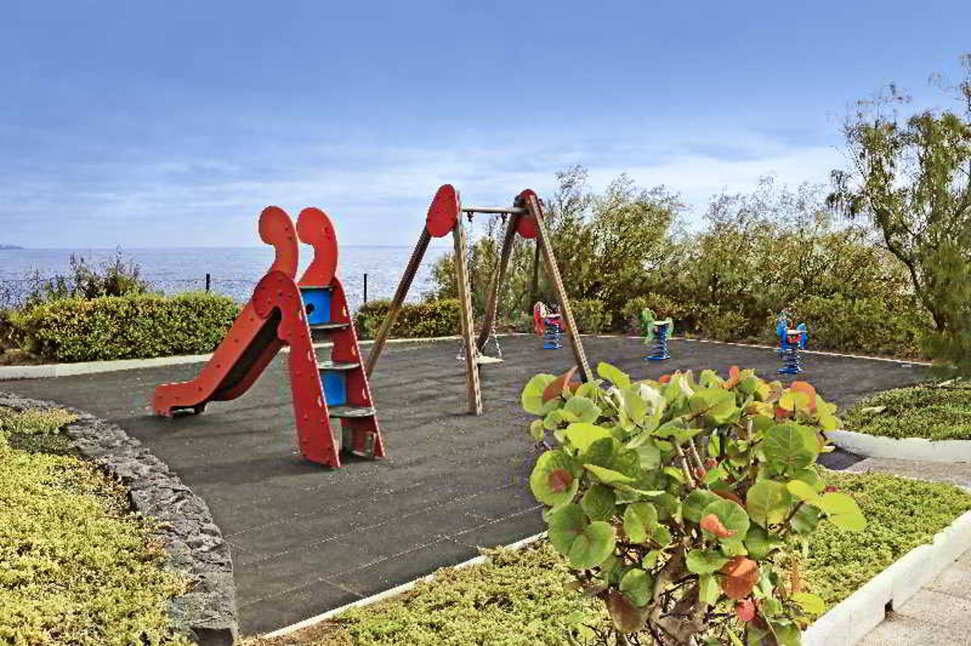 H10-Costa-Salinas-Sports-and-Entertainment-10