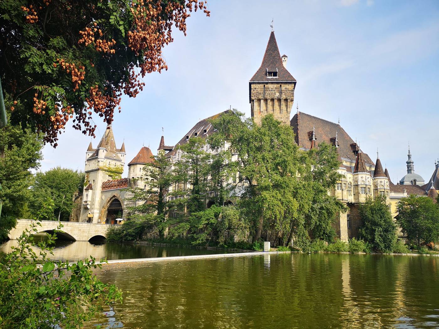 Crowne-Plaza-Budapest-General-view-8
