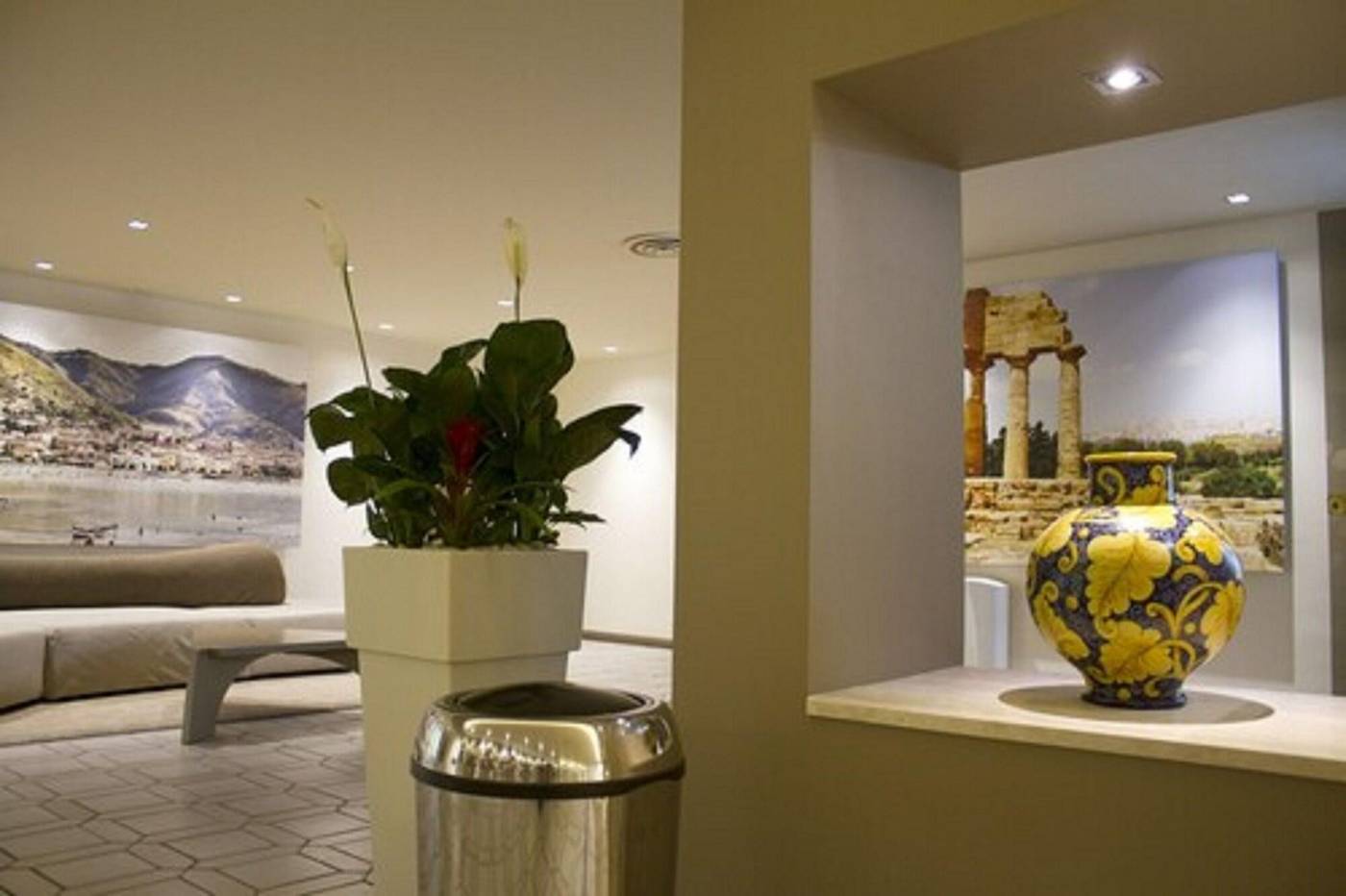 MClub-Lipari-Lobby-27