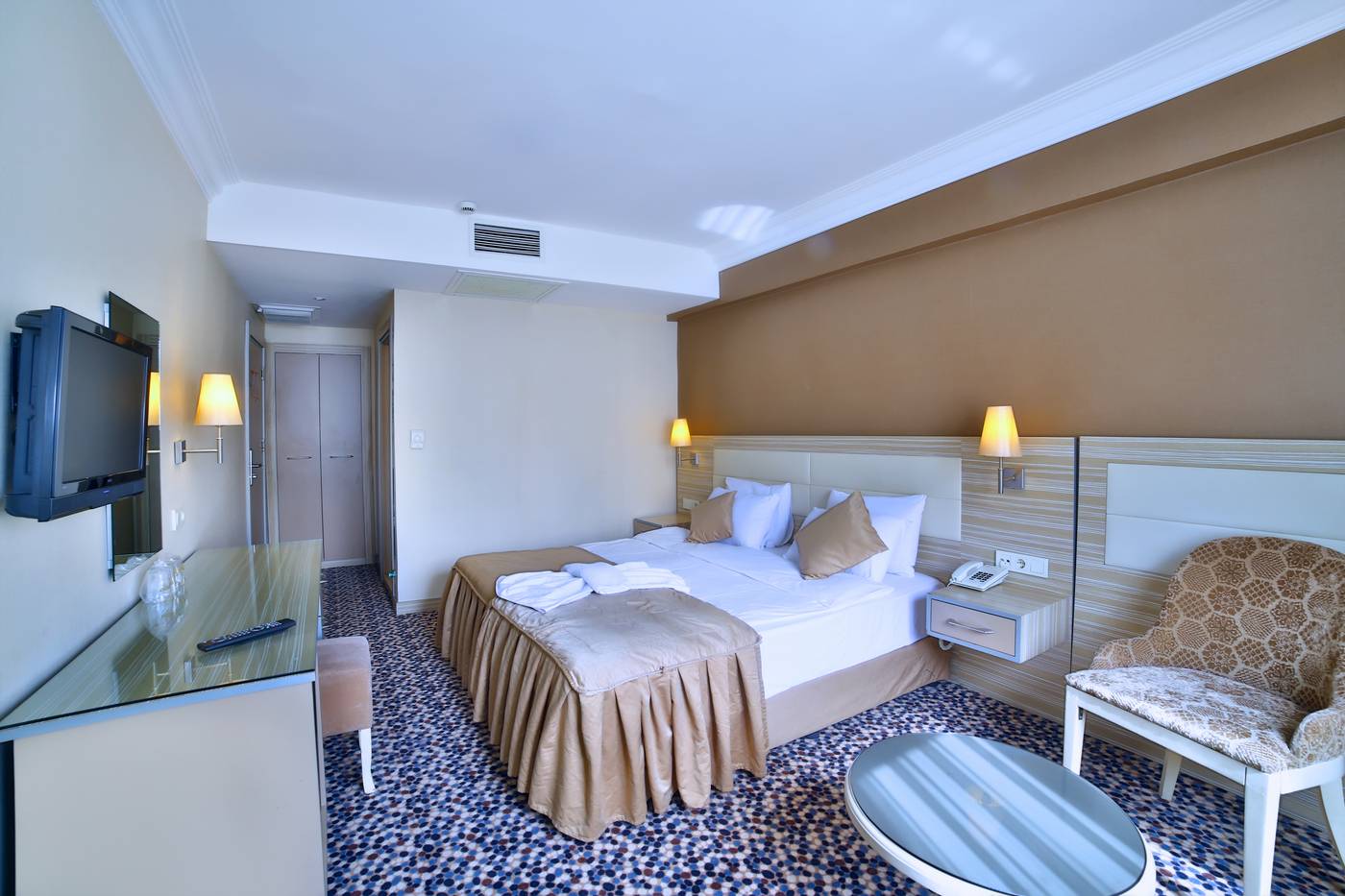 Grand-Emin-Hotel-Room-15