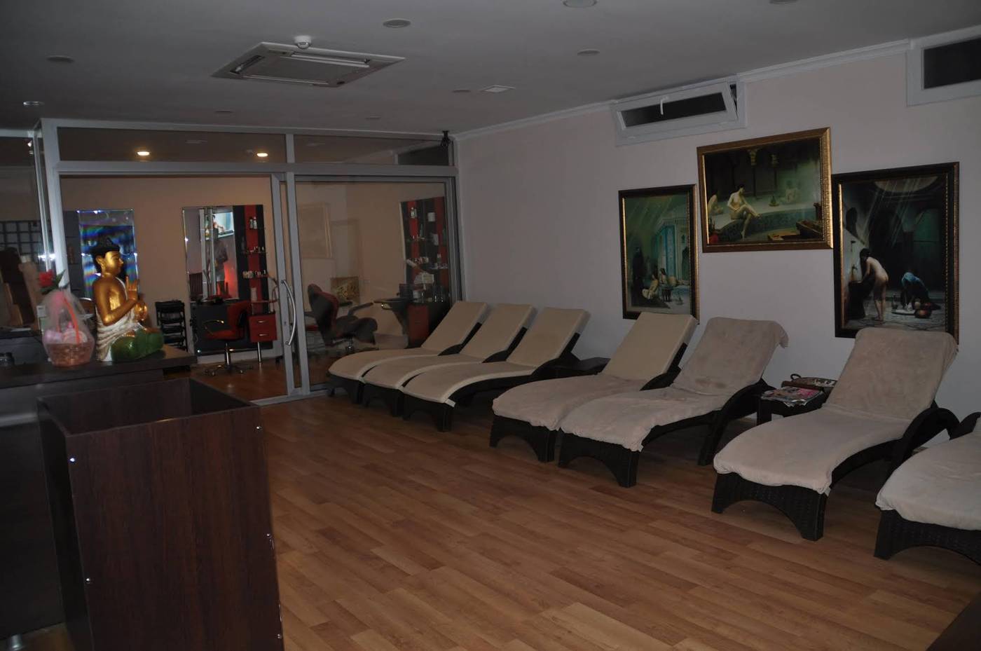 Sunshine-Holiday-Resort-Lobby-45