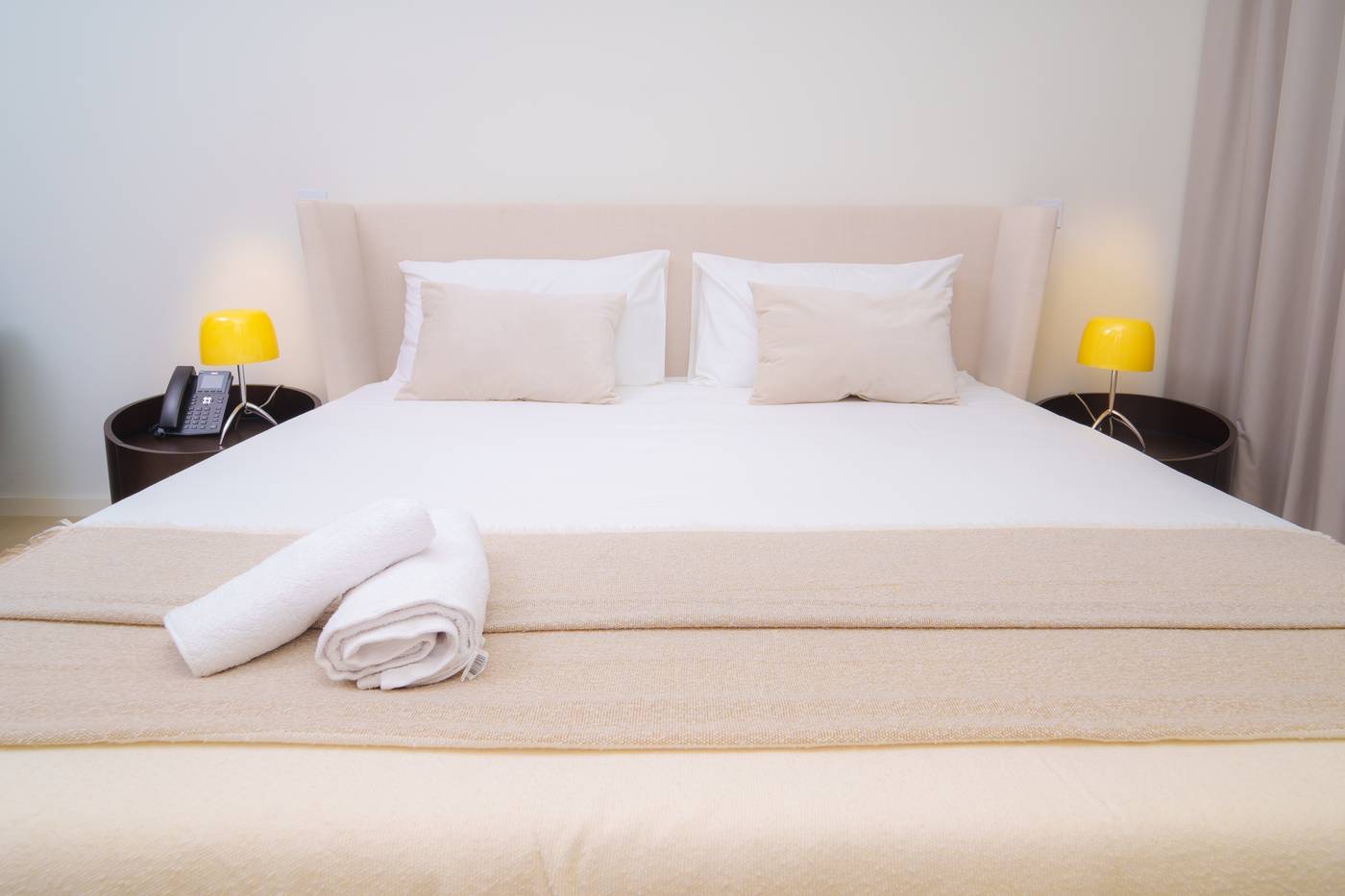 Golden-Lisbon-Hotel-Room-12