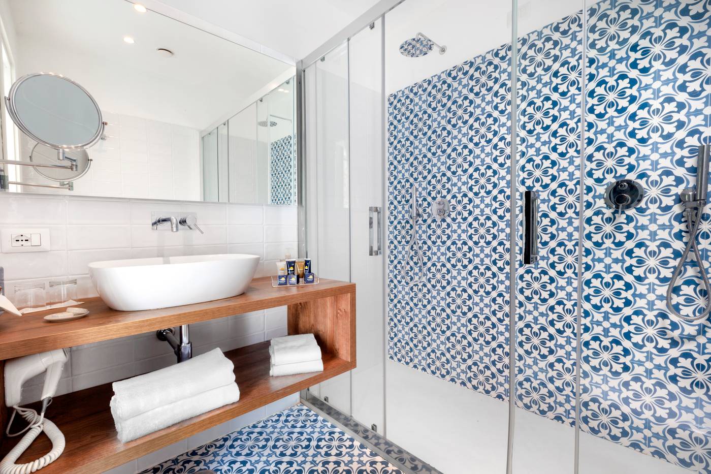 Atlantic-Palace-Room-35