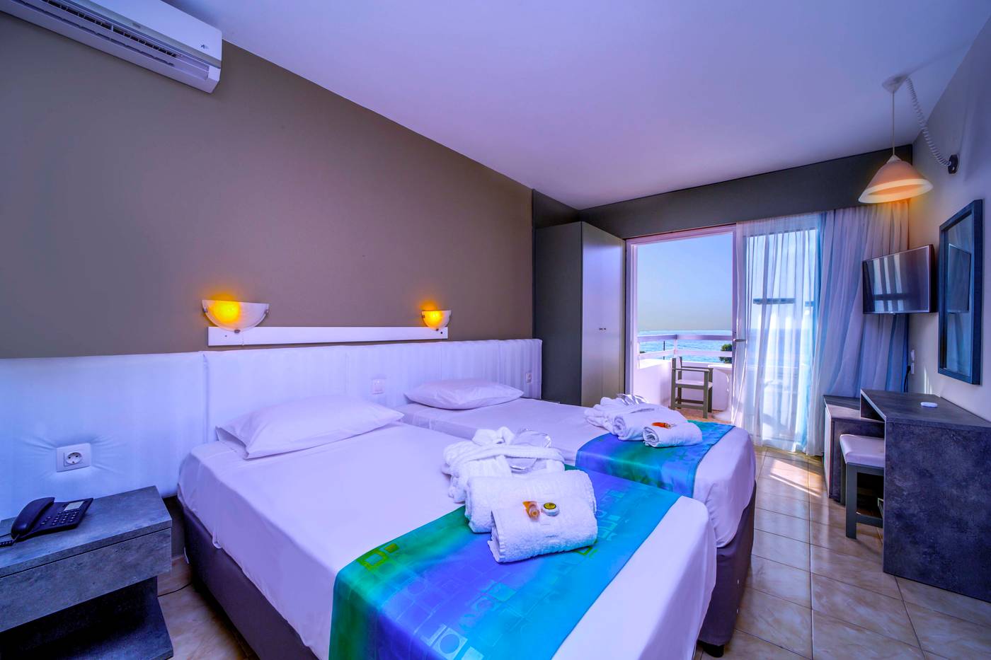 Lito-Hotel-Room-18