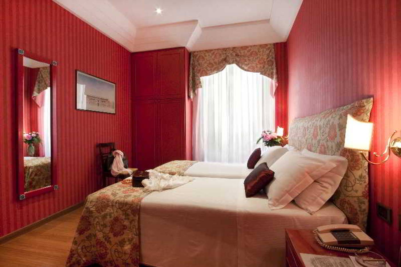 Hotel-Diana-Roof-Garden-Rome-Room-34