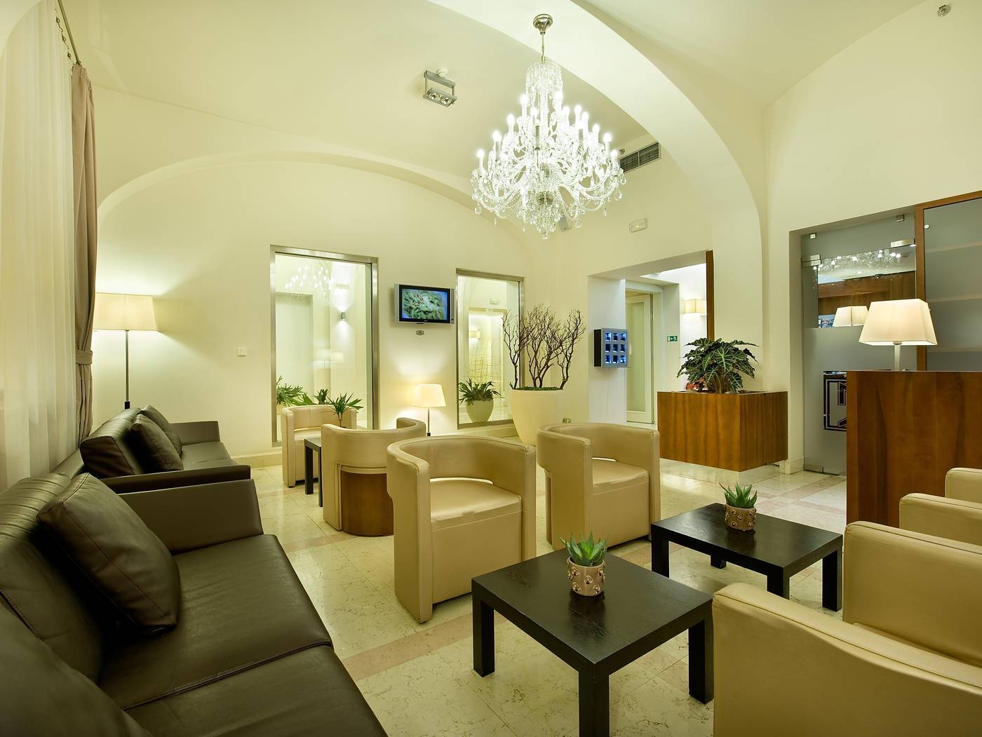 Hotel Maestro-Czech Republic-PRAGUE-Lobby-9