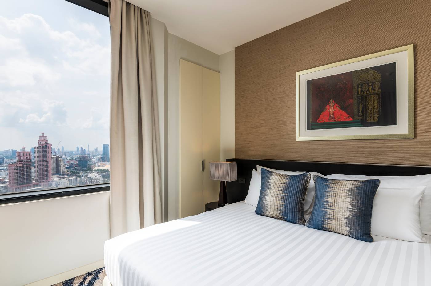 Emporium-Suites-by-Chatrium-Room-46