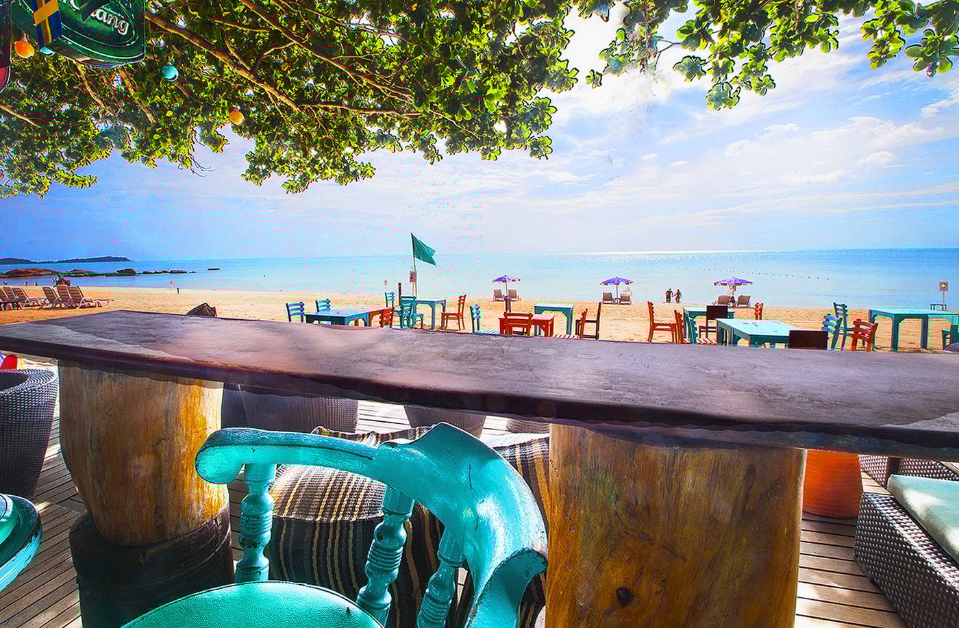 Fair-House-Beach-Resort--SHA-Extra---Bar-60