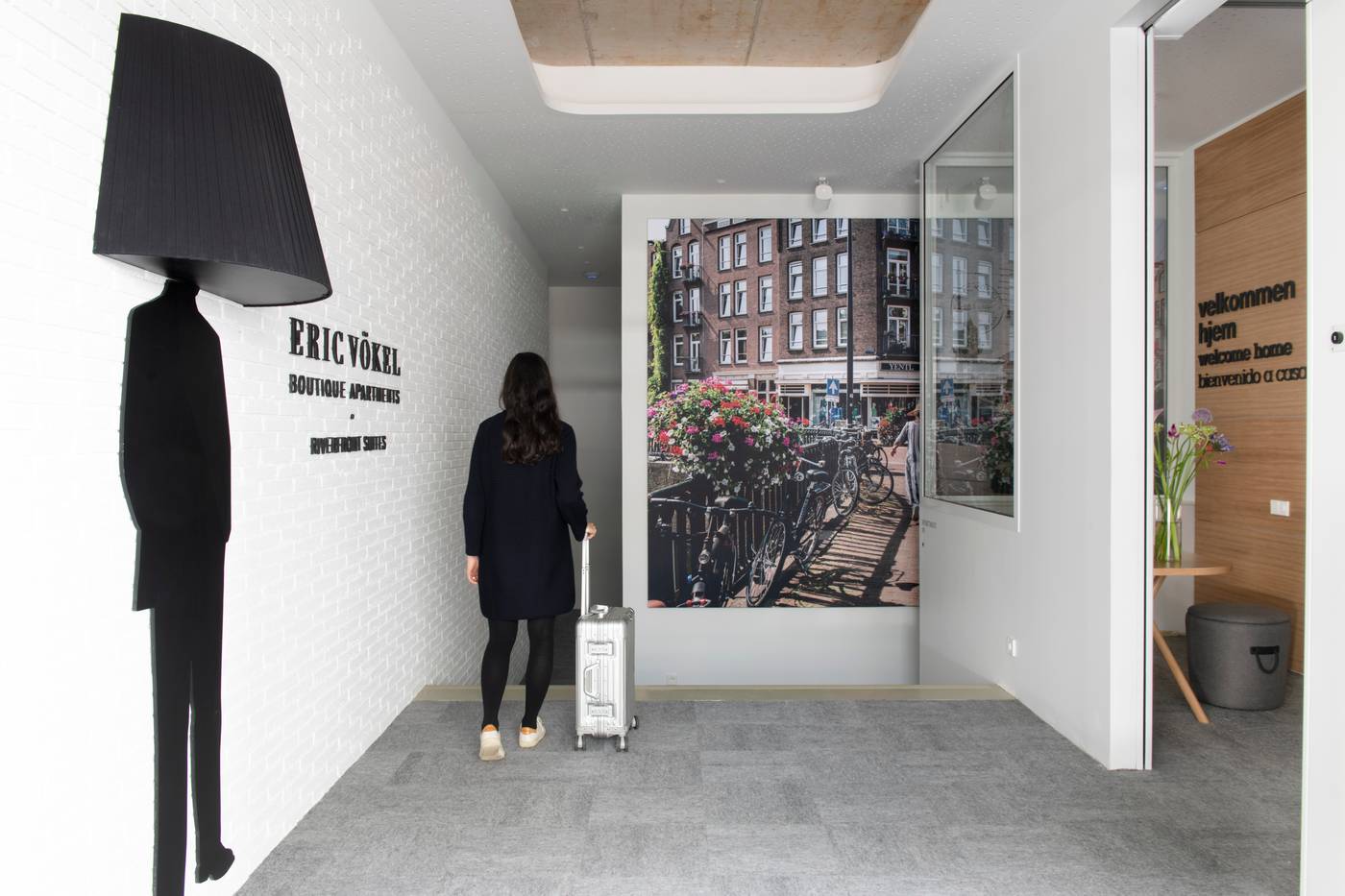 Eric-Vokel-Boutique-Apartments---Riverfront-Suites-Lobby-12