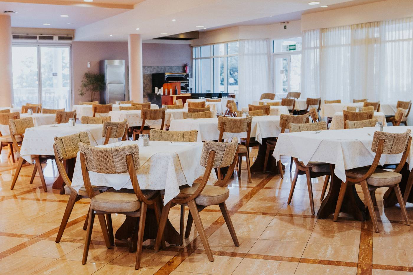 Sovereign-Beach-Hotel-Restaurant-50