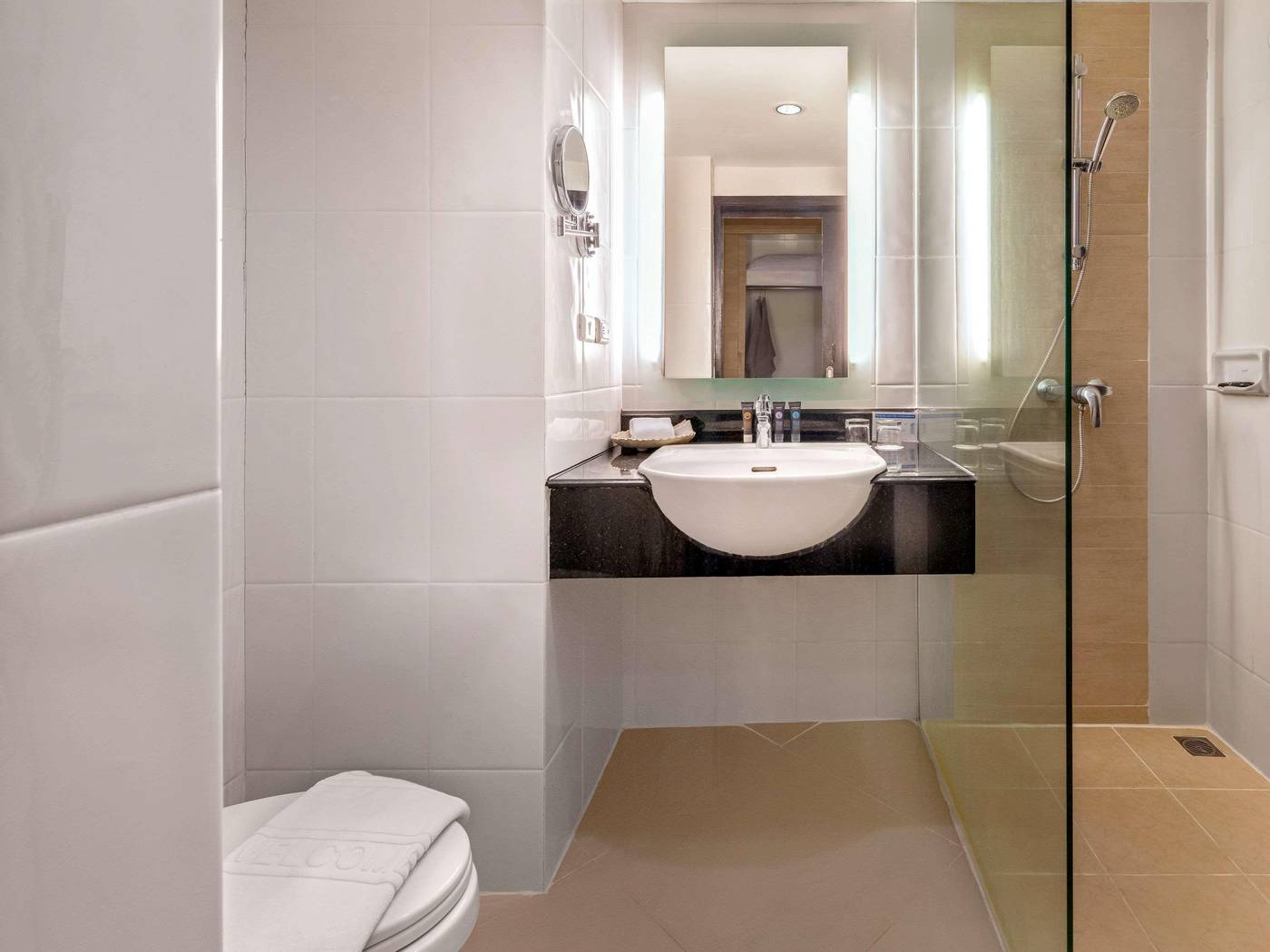 Novotel-Phuket-Resort-Room-50