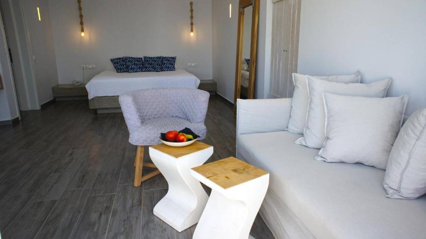 Pantheon-Villas-Room-17